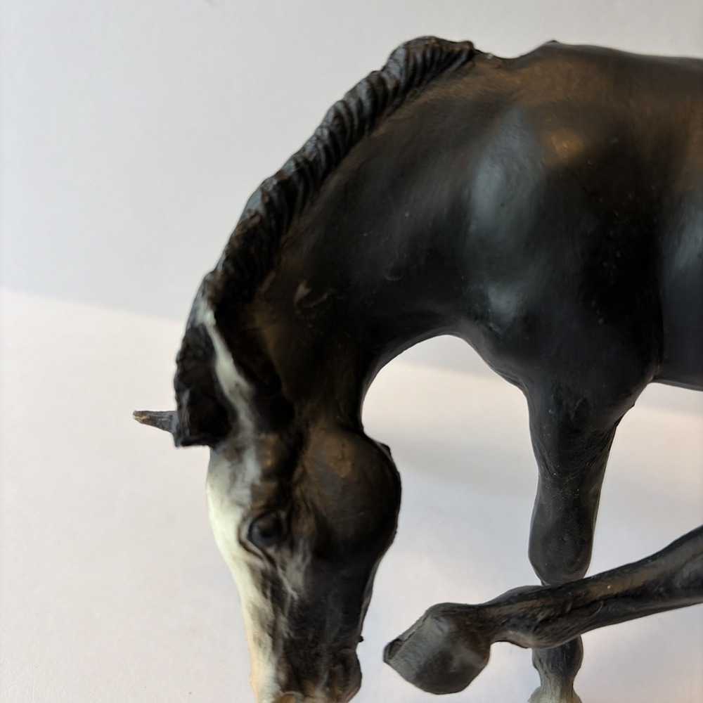 Breyer Traditional Black Blanket Appaloosa Scratching Foal #168 - Picture 2 of 8